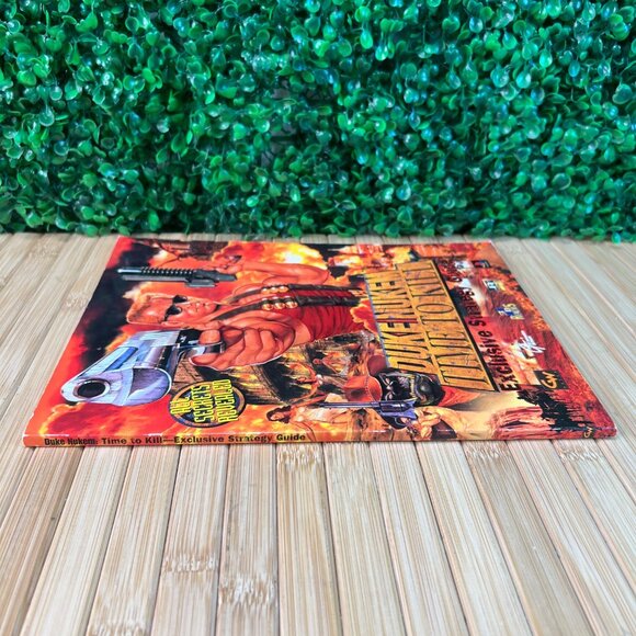 Duke Nukem Time to Kill GW Press Official Exclusive Strategy Game Guide Book - Picture 3 of 14